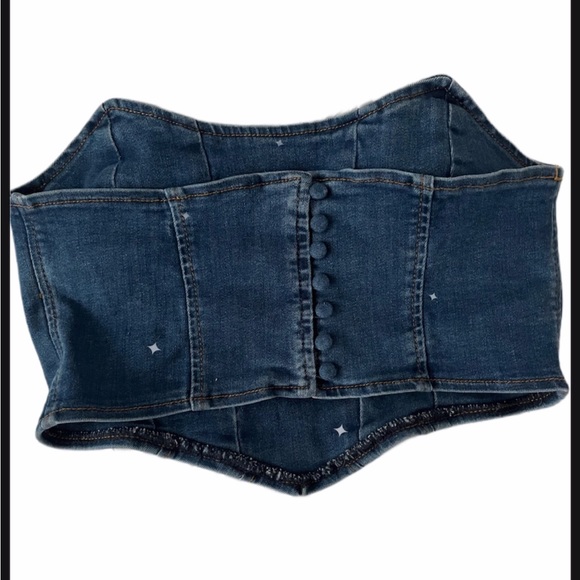 ADIKA Denim Tube Top / Corset
Fits small or medium stretchy - Picture 2 of 4